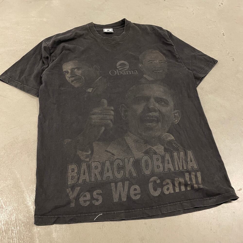 Vintage Y2K Barack Obama all over print faded t-shirt